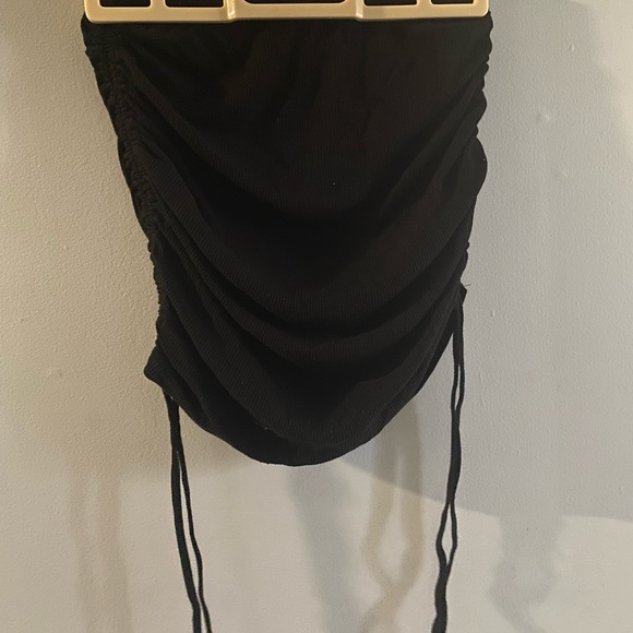 Very cute Amazon tight mini skirt only worn once!!! - Picture 4 of 4